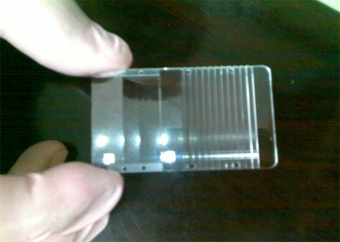 Capa descolorida de torneado del diseño/de la óptica PMMA 49.75x30x1.5 hora del diamante de la placa de guía por encargo del OEM/del ODM Fresnel