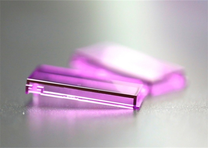 El diseño/la emisión delantera de la cara por encargo del OEM/del ODM combinó la PC púrpura 46.49x26.8x1.2 milímetro del sensor dimensional