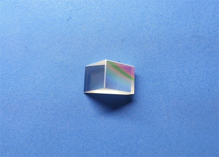 Diseño/tipo de cristal óptico por encargo prisma K9 de la escalera de la prisma   Prisma del divisor de haz de la capa de AL+AF